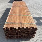 Ca. 102x Hardhouten Regels Geschaafd, 42x57mm, lengte 335cm